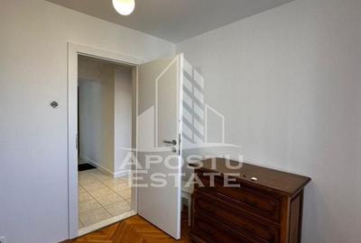 Apartament cu 3 camere decomandat în Dacia - 7