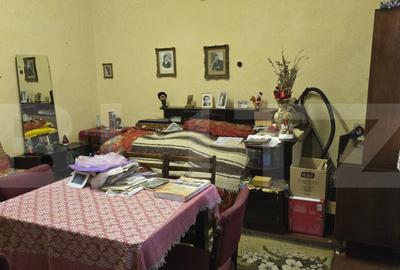 Casa de vanzare, 6 camere, 137 mp, teren 579 mp, zona semice - 11