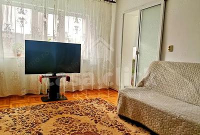 Apartament 2 camere, etaj 1, renovat, zona I.C.Frimu