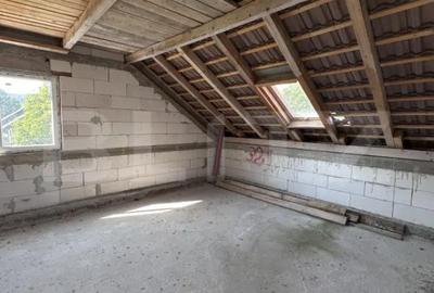 Casă cu 4 camere cu Teren 500 Mp în Gherla - 13