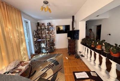 Casa 12 camere, Triaj - 3