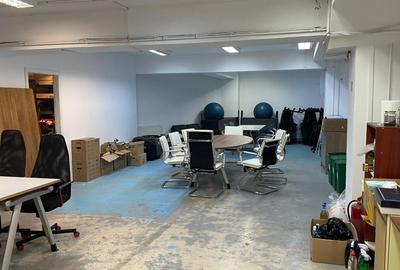 Birou, de 100 mp, în P-ța Victoriei - 2