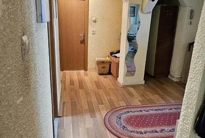 Vand apartament 4 cam cf 1 decomandat etajul 2 zona Micro 4 Vand apartament 4 cam cf 1 decomandat etajul 2 zona Micro 4 - 3