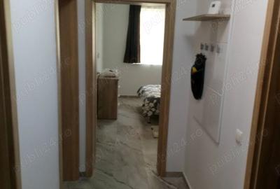 Apartament cu 3 camere decomandat în Central - 1
