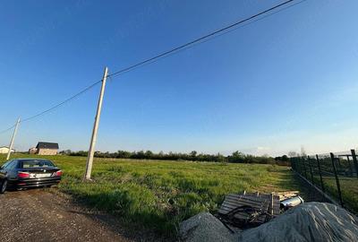 Teren de 383 mp, în Vidra
