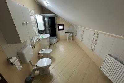 Casă individuală cu 4 camere cu Canalizare în Obor - 9