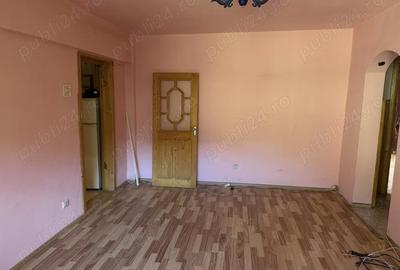 Apartament cu 2 camere decomandat în Central - 3