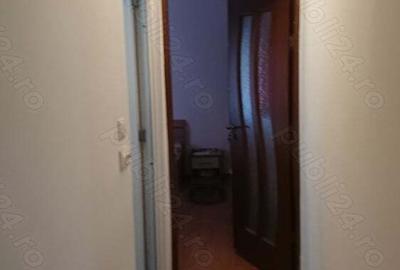 Apartament cu 2 camere decomandat în Central - 2