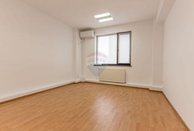 Spațiu comercial, de 800 mp, în Tudor Vladimirescu - 10