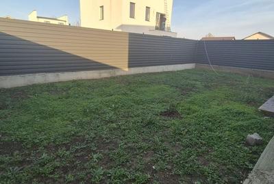 Casă cu 4 camere în Km 5 - 17