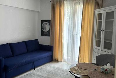 Apartament cu 2 camere semidecomandat, mobilat în Universitate