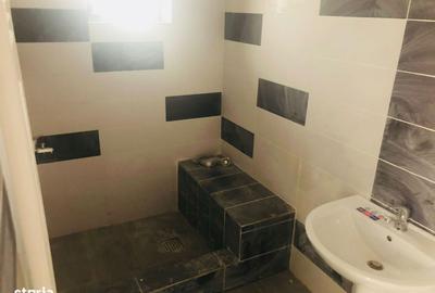 Casă cu 4 camere în Berceni