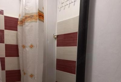 Garsonieră decomandată în Micro 12 - 5