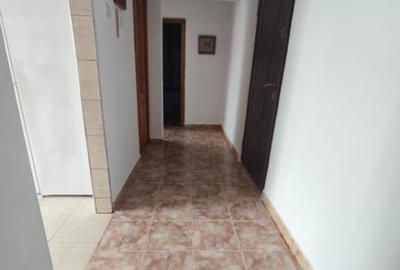 Apartament 2 camere, 49 mp, decomandat, Siret - 4
