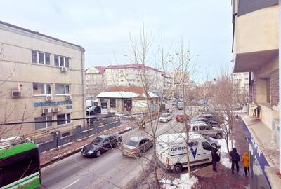 Sector 3 - Unirii apartament 2 camere decomandat et 1/4 bloc 1996 - 21