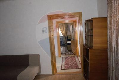 Casă cu 3 camere cu Teren 250 Mp în Central - 4