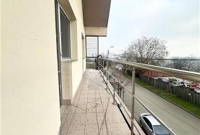 Casa P+1+M+ pod inalt, placa de beton intre etaje, Zona Km 4 - 15