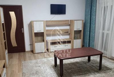 Apartament cu 3 camere zona Da^mbovit?a