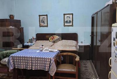 Casă cu 2 camere cu Teren 579 Mp în Semicentral - 1