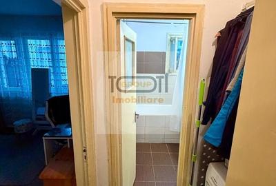 Apartament cu 2 camere decomandat în Podu Roș