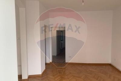 Birou de inchiriat, 3 camere, Ministerul Transporturilor - 17