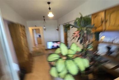 Berceni-Luica,apartament 3 camere transformat in 4 camere - 2