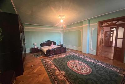 Casă individuală cu 13 camere cu Teren 1000 Mp în Est - 6