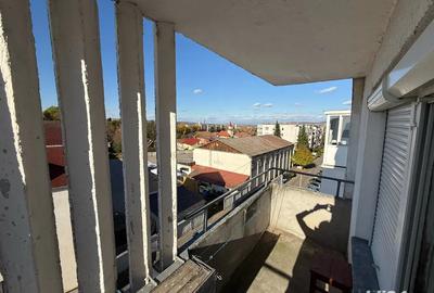 Apartament cu 2 dormitoare de vanzare, situat la etajul 4 - 8