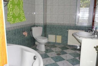 Casă cu 7 camere în Sălaj - 9