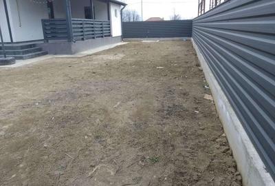 Casă cu 3 camere în Hemeiuș - 1