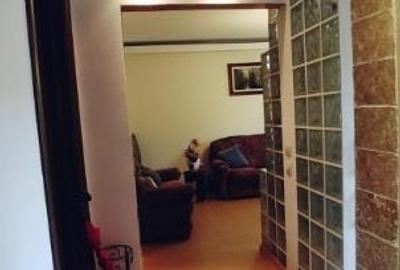 Apartament cu 3 camere circular, mobilat în Berceni - 1
