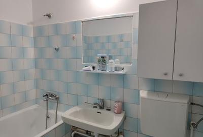 Apartament cu 2 camere decomandat în Tomis I - 4