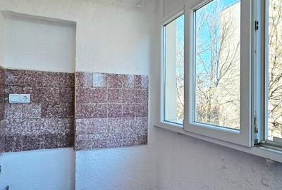 Apartament cu 3 camere semidecomandat în Costin Georgian - 20