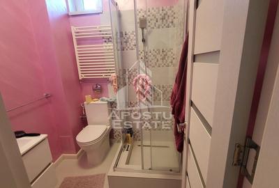 Apartament cu 3 camere,2 bai,renovat,complet mobilat utilat,Girocului - 13