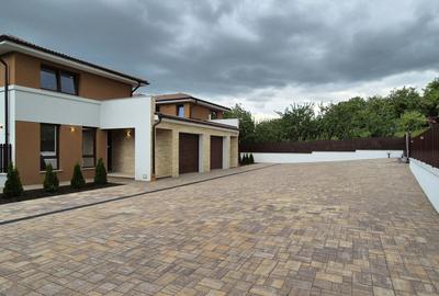 Casa cu garaj, 3 dormitoare, 1 birou, 700 mp teren, Feleacu Casa cu garaj, 3 dormitoare, 1 birou, 700 mp teren, Feleacu - 1