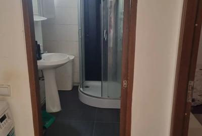 Inchiriez apartament in Alexandria zona centrala strada Bucure?ti langa pescarie. . - 1