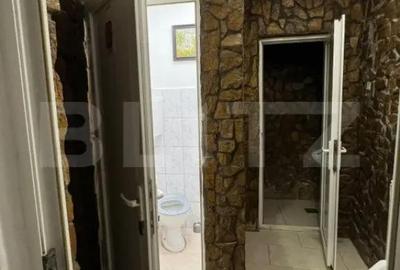 Spațiu comercial, de 110 mp, în Central - 3