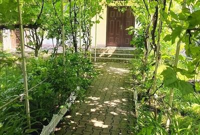 Apartament cu 2 camere decomandat în Galata - 1
