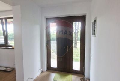 Oaza de liniste: casa cu livada si teren generos - Girov - 21
