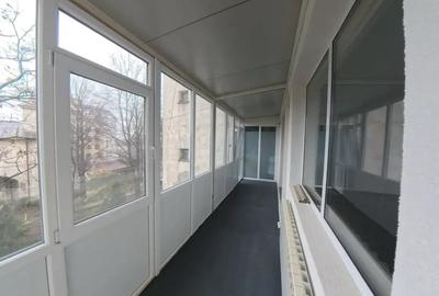 Spațiu comercial, de 33 mp, în Independenței - 2