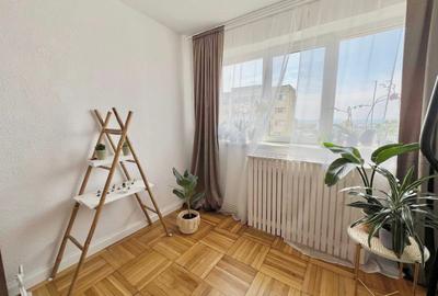 Apartament cu 3 camere decomandat, mobilat în Central - 1