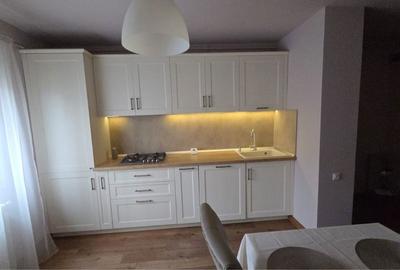 Apartament cu 2 camere decomandat în Central - 2