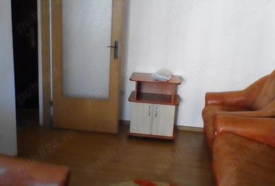 Inchiriez garsoniera conf. I, zona centrala. - 1