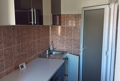 Garsonieră decomandată în Central - 4