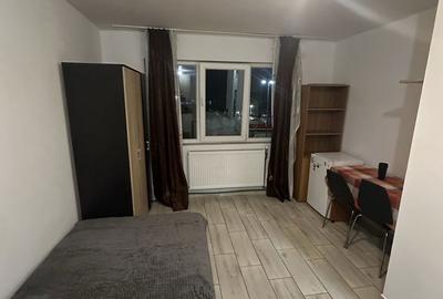 Garsonieră decomandată în Ghiroda - 1