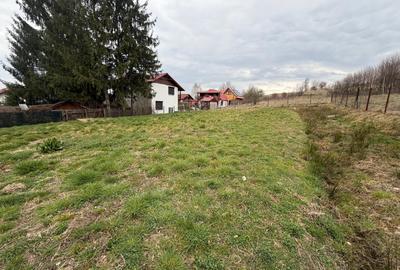 Teren Construcții intravilan de 584 mp, în Sadu - 2