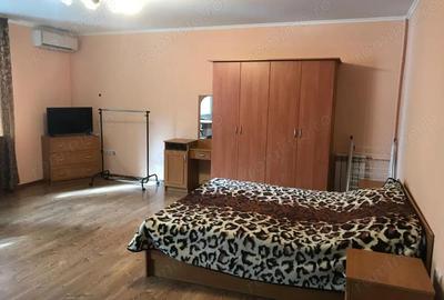 De vanzare apartament cu o camera in zona Bucovina - 1