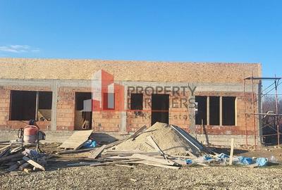 Casă cu 3 camere în Nord-Vest