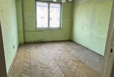 Apartament cu 2 camere decomandat în Central - 4