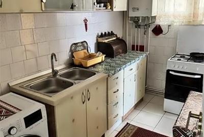 Apartament 2 camere etaj intermediar zona Noua - 5